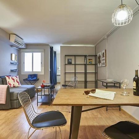 Bebarceloner Sant Andreu Apartments - 1 Bedroom エクステリア 写真