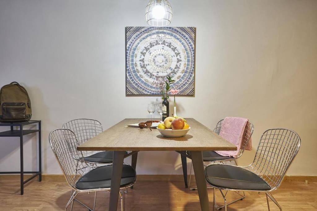 Bebarceloner Sant Andreu Apartments - 1 Bedroom エクステリア 写真