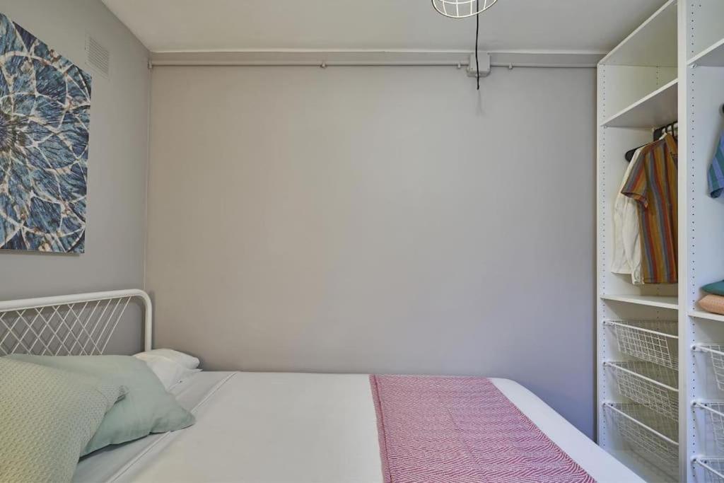 Bebarceloner Sant Andreu Apartments - 1 Bedroom エクステリア 写真